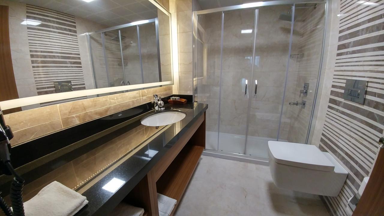 Tuna Otel Rezi̇Dans Gulagzi Bagian luar foto